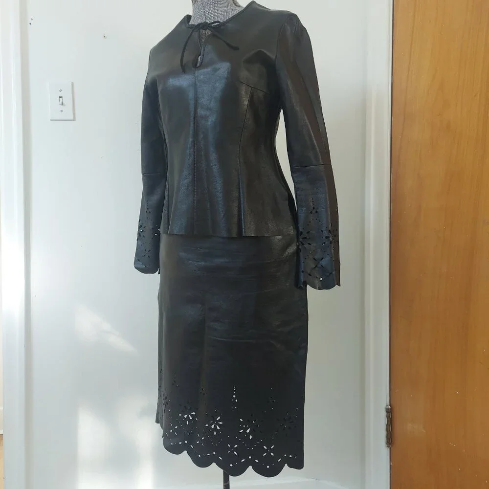 Danier leather two piece skirt suit - Picture 1 of 10